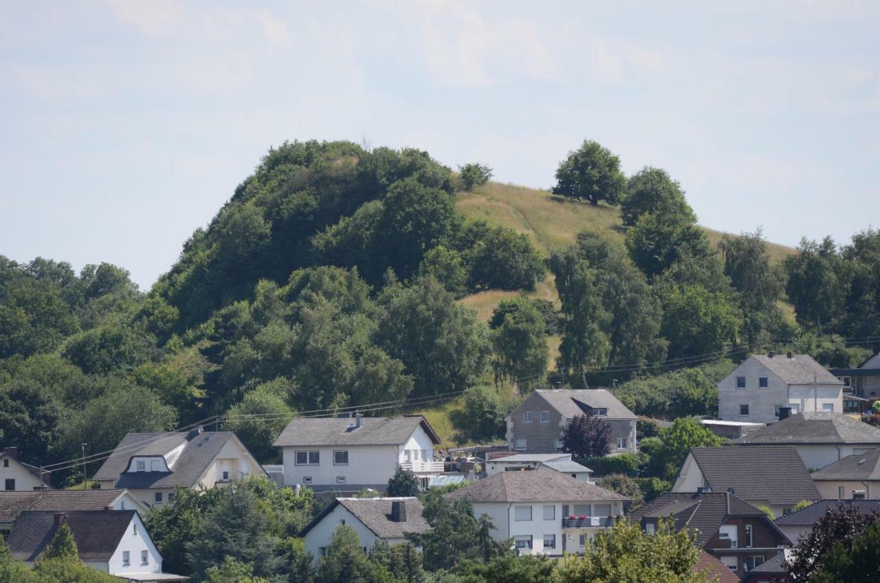 Ferienwohnung Bellerbergblick Ettringen  Dış mekan fotoğraf